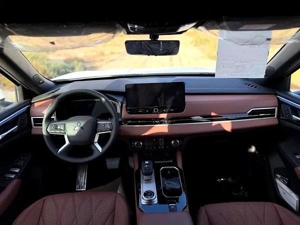 2026 Mitsubishi Outlander P line 2.5L AT Petrol