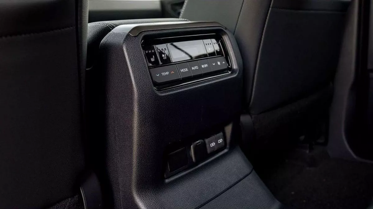 Toyota Prado GXR Toyota Prado Luxury 2.8L Diesel MY2025-15-0
