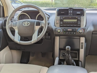 DIESEL Toyota Prado TX 2012 -V4 3.0L- Well Maintained-8