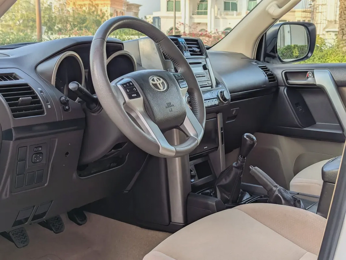 DIESEL Toyota Prado TX 2012 -V4 3.0L- Well Maintained