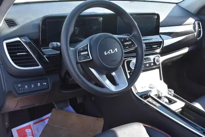 KIA SELTOS 2025 | WHITE-2