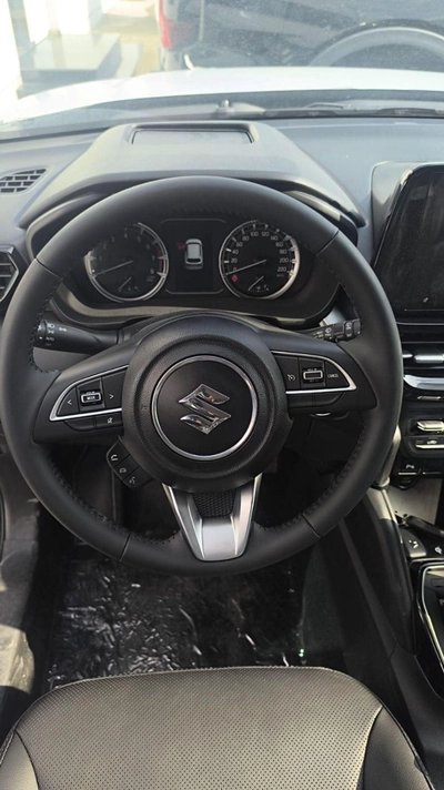 Suzuki Grand Vitara GLX 1.5L FULL OPTION  available all colour-8