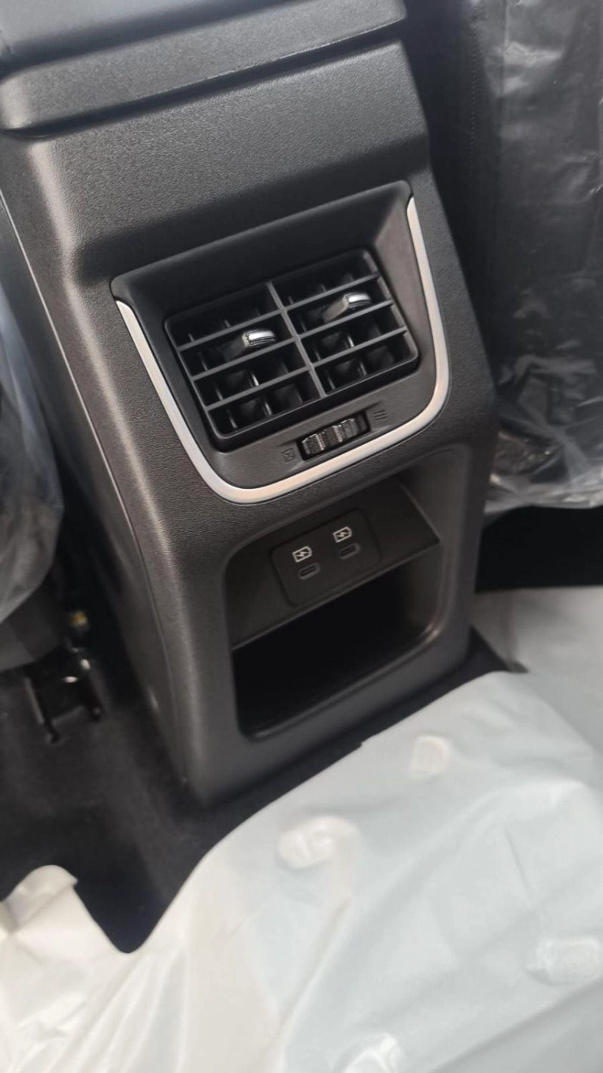 Suzuki Grand Vitara GLX 1.5L FULL OPTION  available all colour-6-0