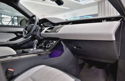 Range Rover Evoque Dynamic HSE-6