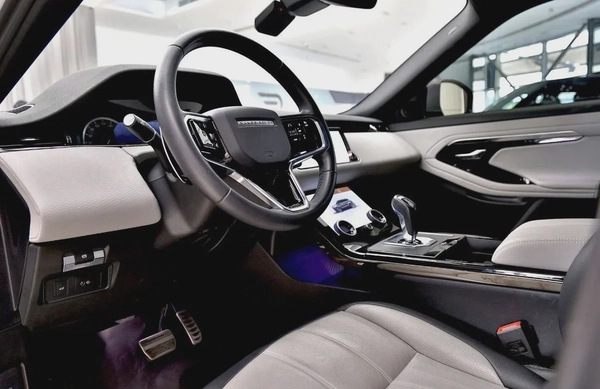 Range Rover Evoque Dynamic HSE
