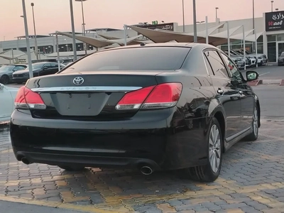 تويوتا أفالون 2011 Limited-6