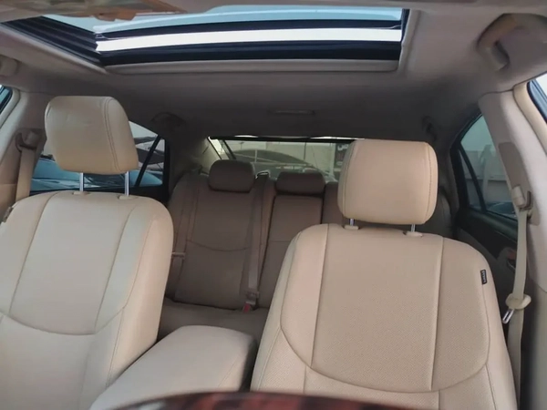 تويوتا أفالون 2011 Limited