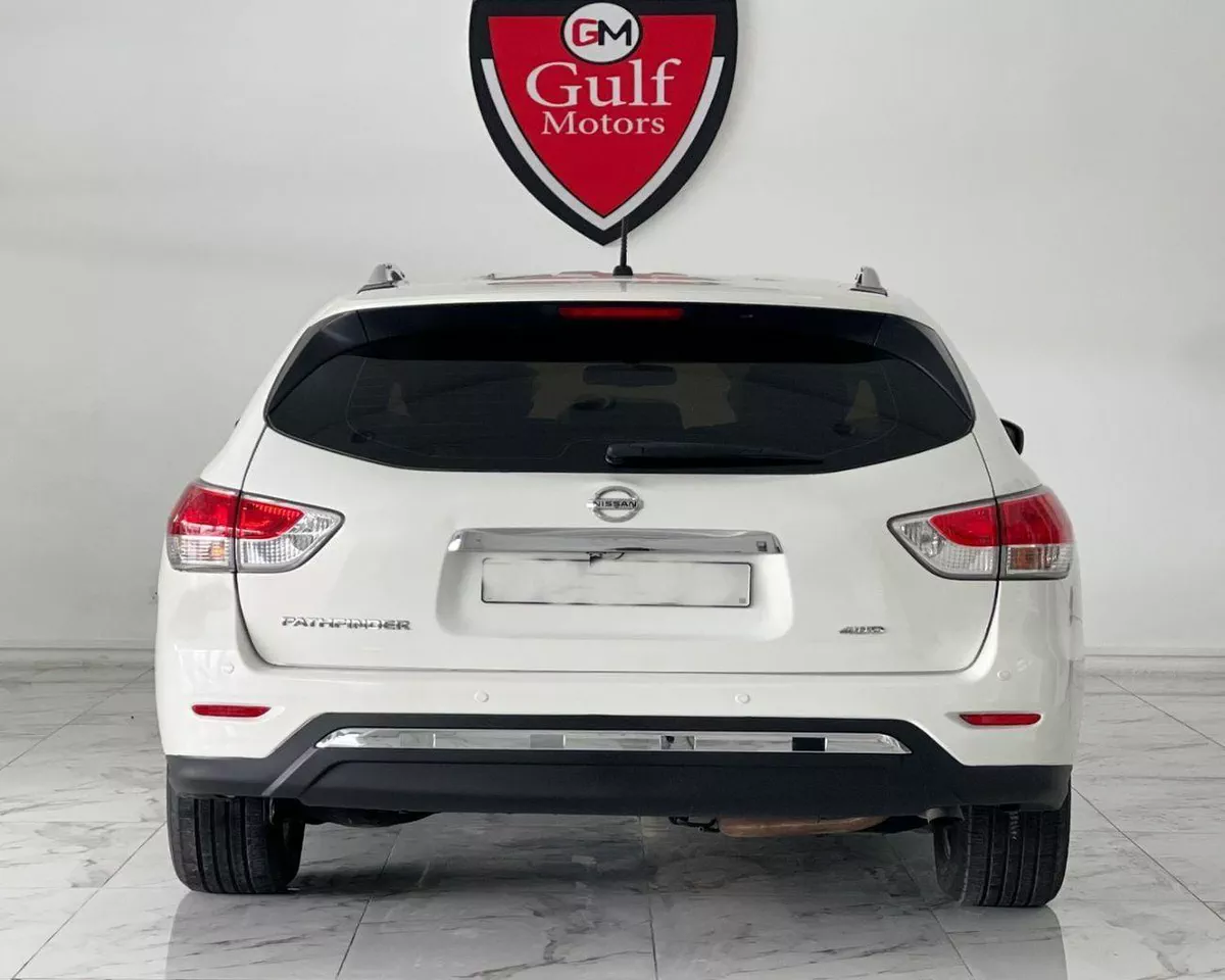 Nissan Pathfinder SV 3.5L (260 HP) GCC SPECIFICATION-4-0
