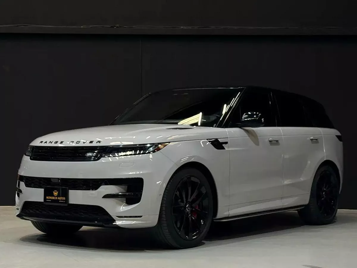 Land Rover Range Rover Sport FIRST EDITION LOW MILAGE