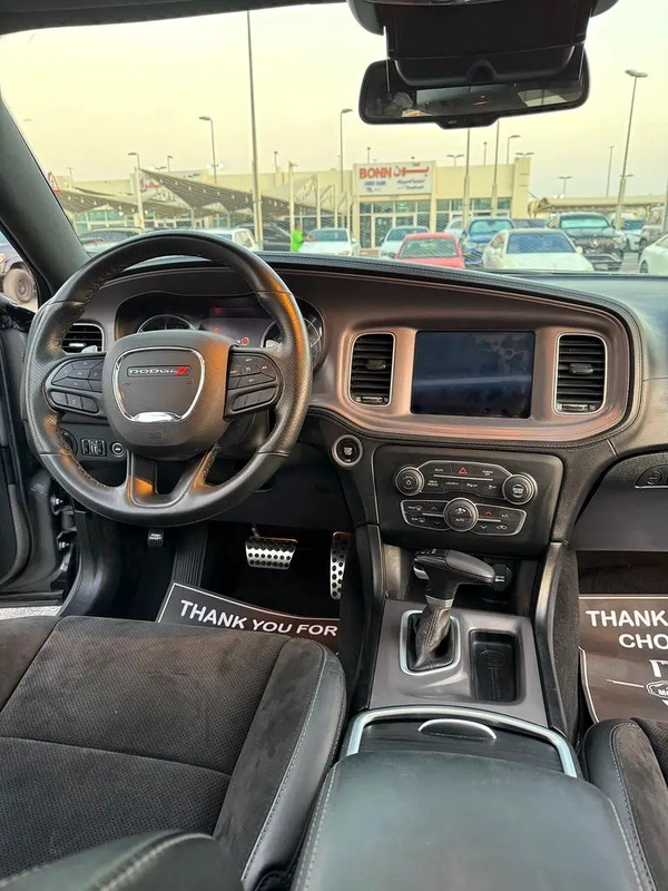 دودچ تشارچر SRT V8 SCATPACK 6.4L موديل 2023 وارد فل اوبشن بحاله الوكاله