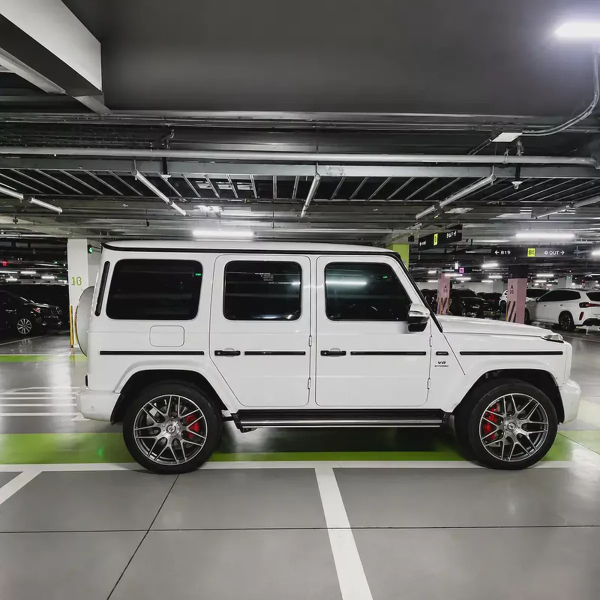 Red Interior | 2024 Mercedes-Benz G-Class G 63 AMG - Brand New - Korean Specs-3-3