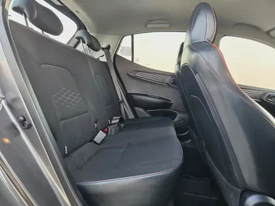 Hyundai Grand i10 2021 GCC Specs Almost A New Car Premium Condition With Low KM With Bank Finance-8