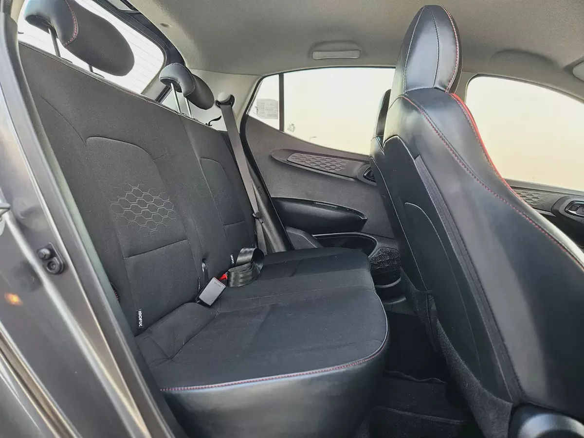 Hyundai Grand i10 2021 GCC Specs Almost A New Car Premium Condition With Low KM With Bank Finance-8-8