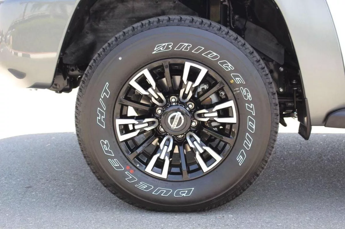 Nissan Patrol SUPER SAFARI 2024 GCC specs | Manual-19-0