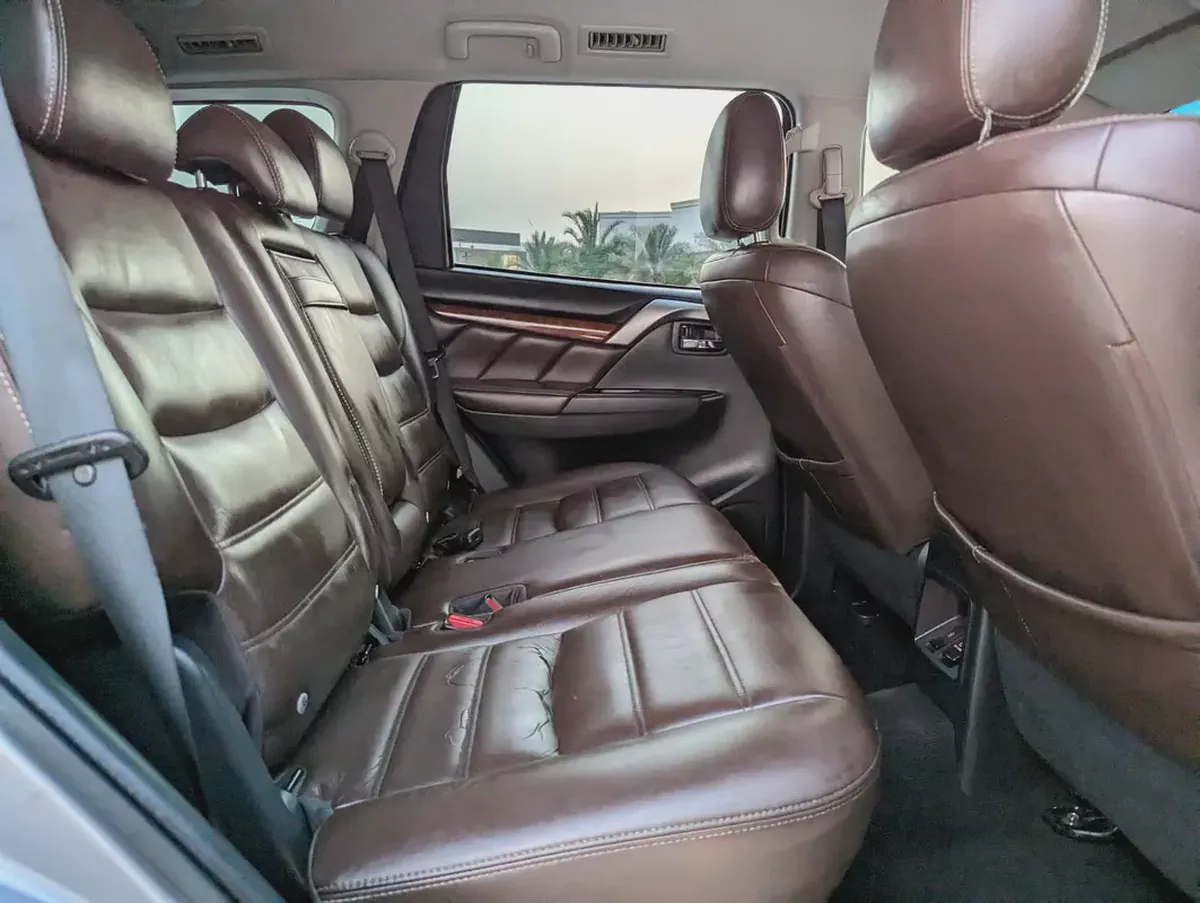 MITSUBISHI MONTERO SPORT 2019 GLS 4WD FULL OPTION GCC ACCIDENT FREE IN EXCELLENT CONDITION-6-6