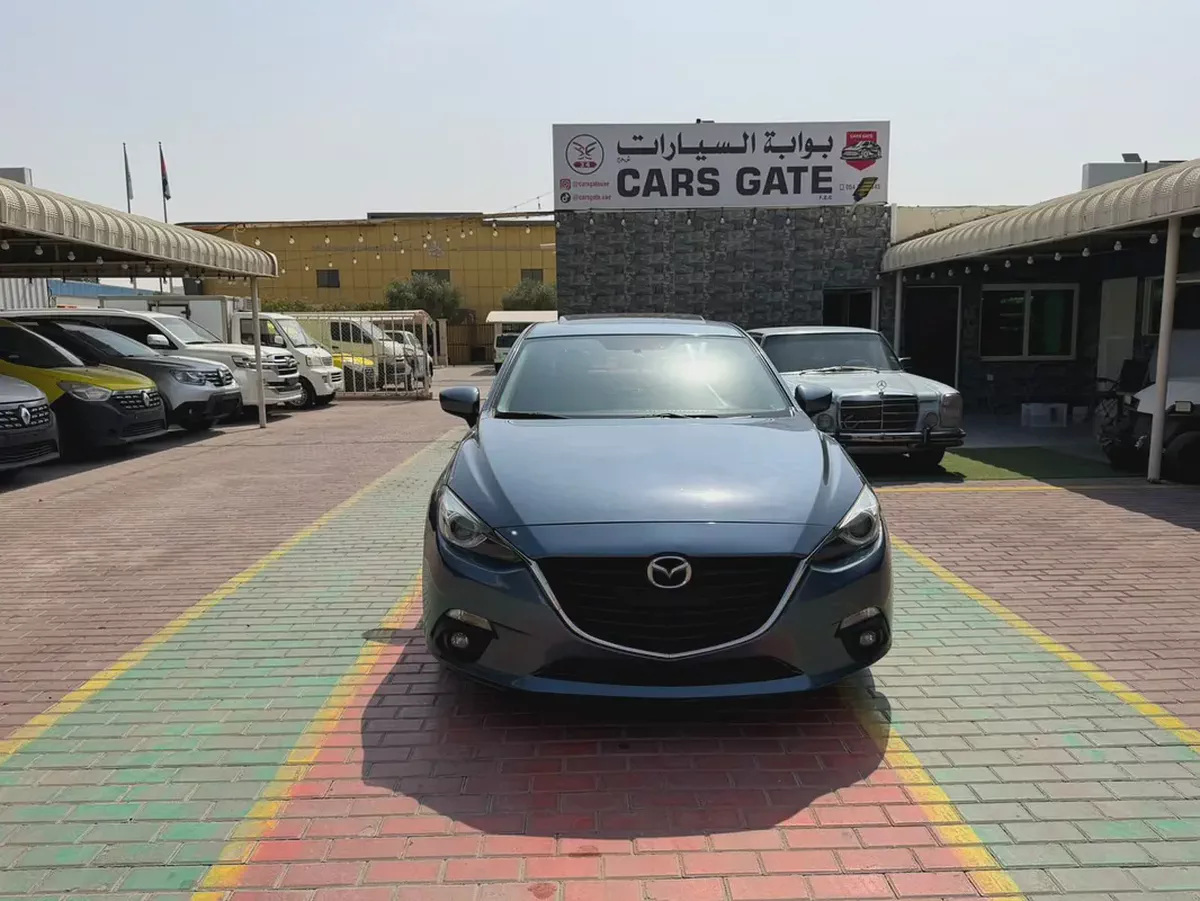 MAZDA 3