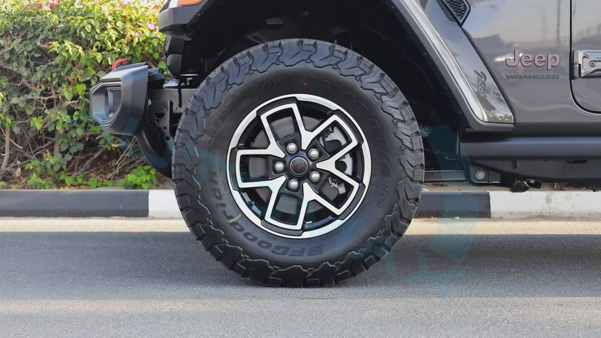 ( 5 Years Warranty + 3 Years Service ) 2025 Jeep Wrangler Rubicon 2.0L Turbo 4x4 GCC 0Km-19-19