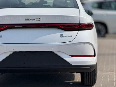 BYD QIN PLUS DM-i 1.5L PHEV 2025-4