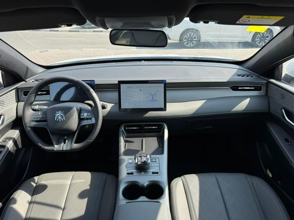 BYD QIN PLUS DM-i 1.5L PHEV 2025
