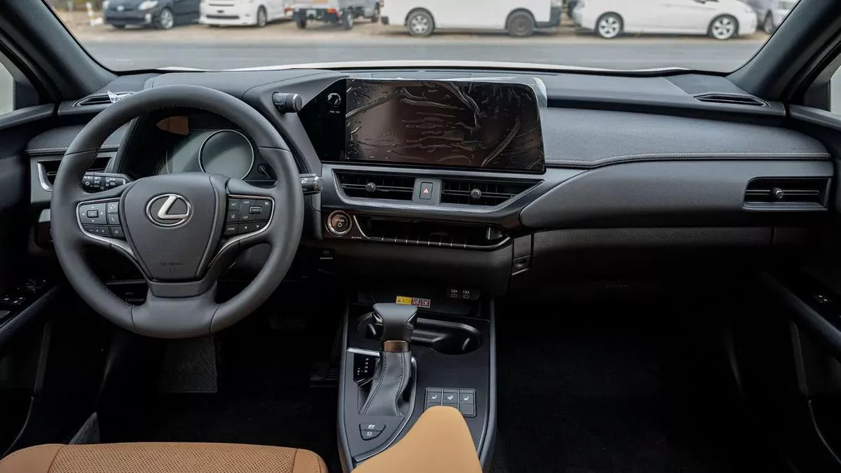 Lexus UX250h STANDARD STD (NON GCC) LEXUS UX250H | 2-YEAR WARRANTY + SERVICE AVAILABLE 0% DOWNPAYME-15-15