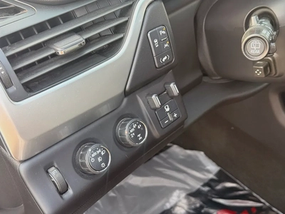 Chevrolet Tahoe Premier 2016 American Specs - Fully Loaded-16