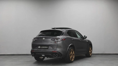 Alfa Romeo Stelvio Quadrifoglio-3
