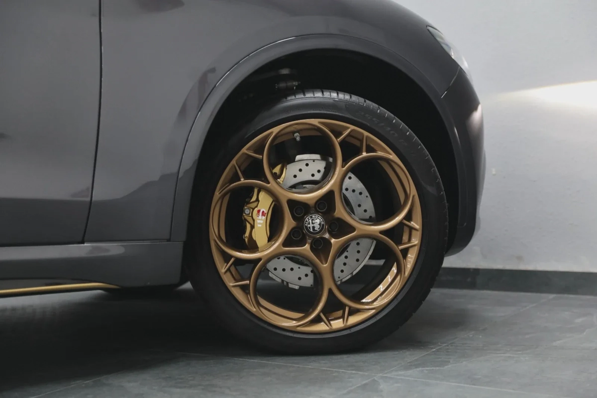 Alfa Romeo Stelvio Quadrifoglio