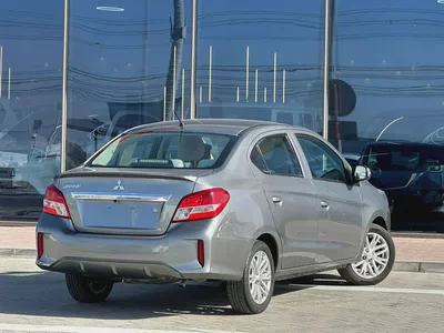 GLX MEDIUM LINE TRIM, 1.2L, GCC, ACCIDENT FREE, (365/-MONTHLY)-4