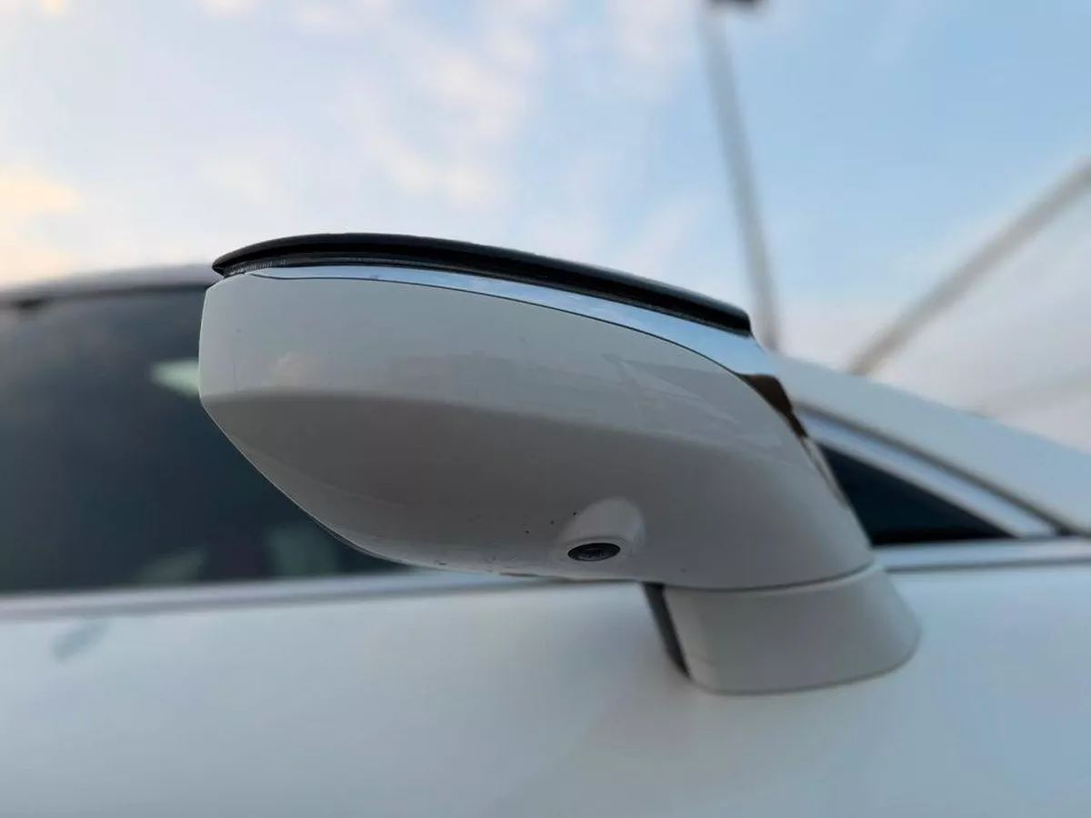 For sale Lexus IS 350 III Facelift 2, 3.5 l, 2024 in UAE, Sharjah-10-10
