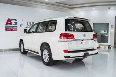 1 YR WARRANTY | GCC | 4.0L | AED 2,800 PM-5