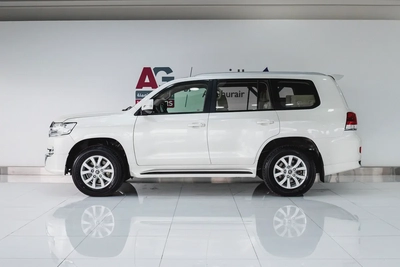 1 YR WARRANTY | GCC | 4.0L | AED 2,800 PM-6
