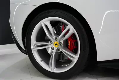 Ferrari 812 Superfast 2019-15