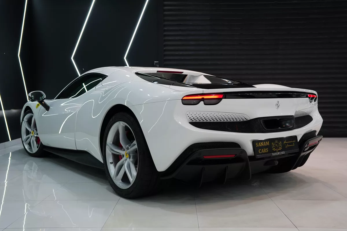 Ferrari 812 Superfast 2019-14-14
