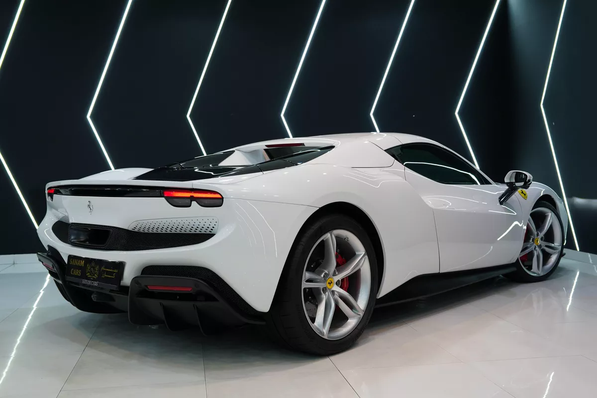 Ferrari 812 Superfast 2019-12-12