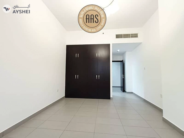 Chiller free huge luxurious both master room 2bhk with all facilities