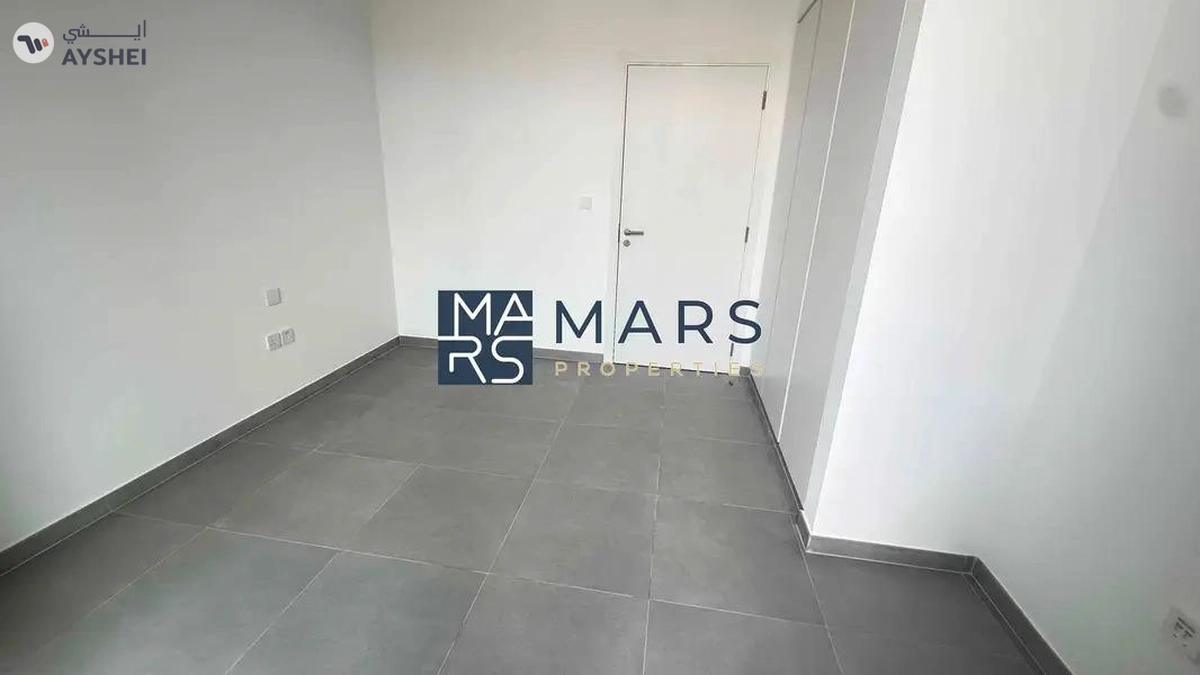 Brand new two bedroom apartment available for rent in tiraz Aljada for 85000 AED yearly-9-9