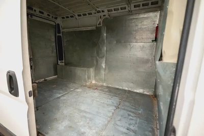 Peugeot Boxer Delivery Van | GCC Specs | Ref#P95395-7