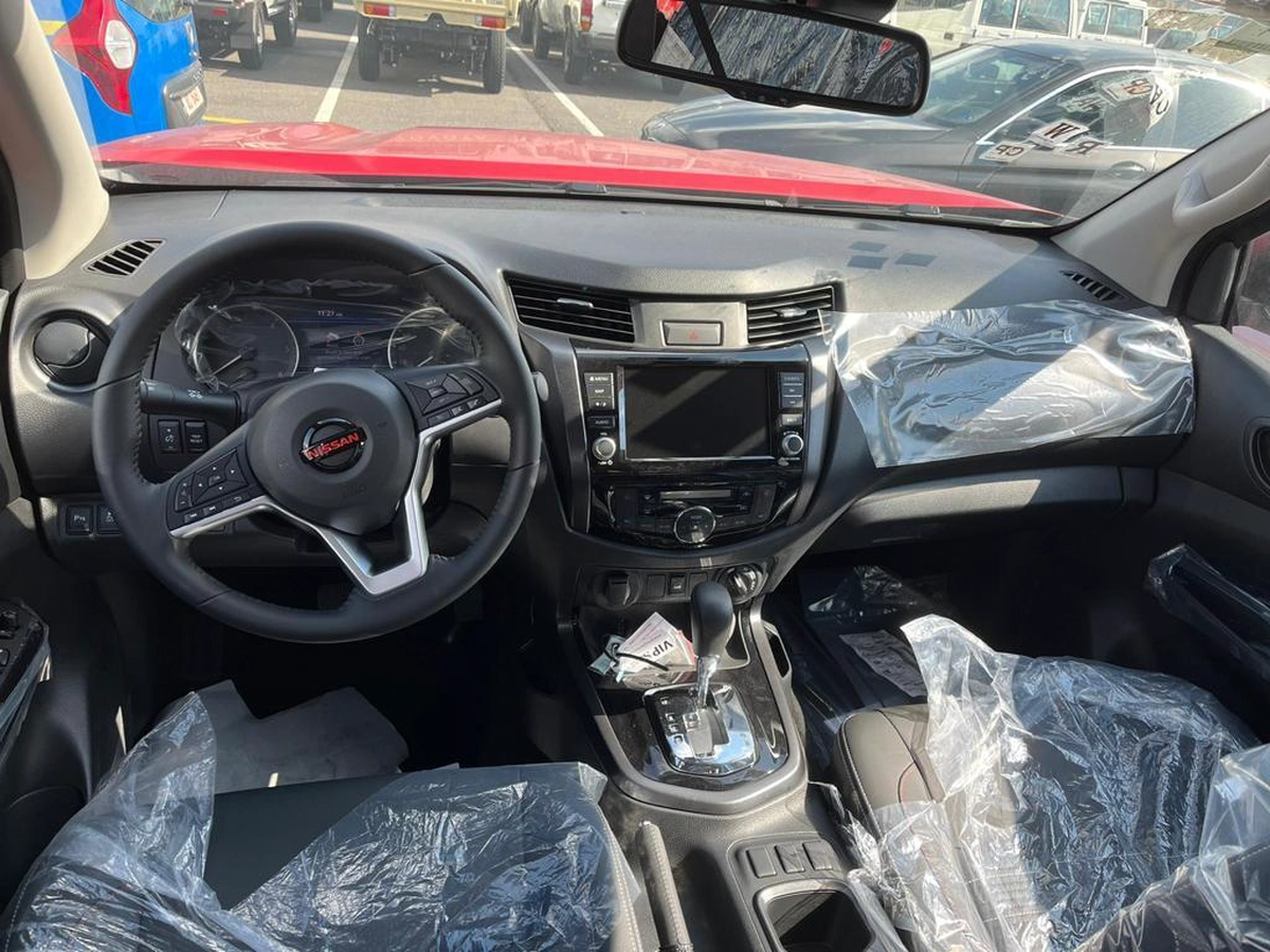 Nissan Navara – Red Exterior with Black Interior Pickup-2-2