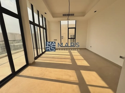 Spacious, Luxury, Brand New 4 Bedroom Stand Alone Villa with Close Kitchen-10