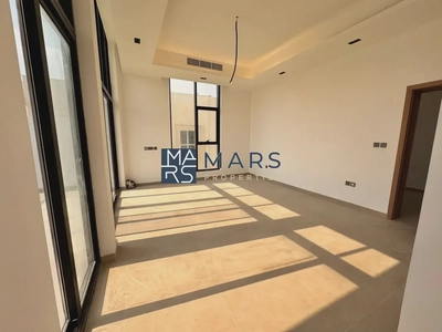 Spacious, Luxury, Brand New 4 Bedroom Stand Alone Villa with Close Kitchen-13