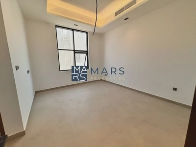 Spacious, Luxury, Brand New 4 Bedroom Stand Alone Villa with Close Kitchen-2