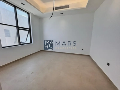 Spacious, Luxury, Brand New 4 Bedroom Stand Alone Villa with Close Kitchen-3