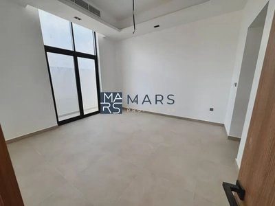 Spacious, Luxury, Brand New 4 Bedroom Stand Alone Villa with Close Kitchen-4