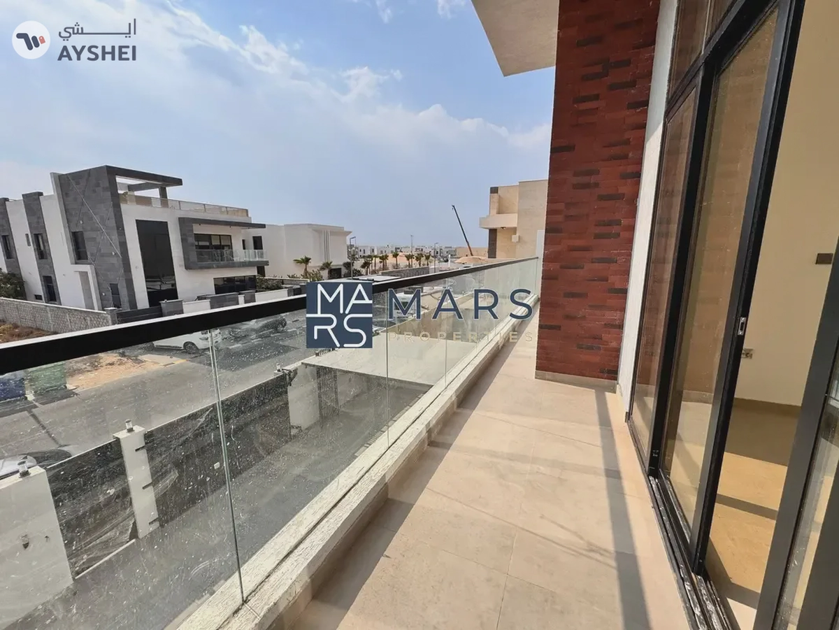 Spacious, Luxury, Brand New 4 Bedroom Stand Alone Villa with Close Kitchen-14-14