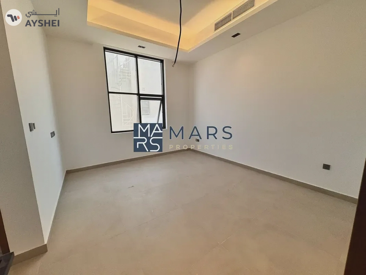 Spacious, Luxury, Brand New 4 Bedroom Stand Alone Villa with Close Kitchen-2-2