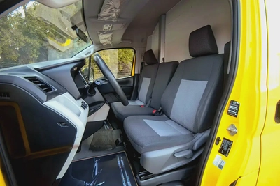 High Roof | Manual | Freezer Van | GCC Specs | Ref#T03514-9