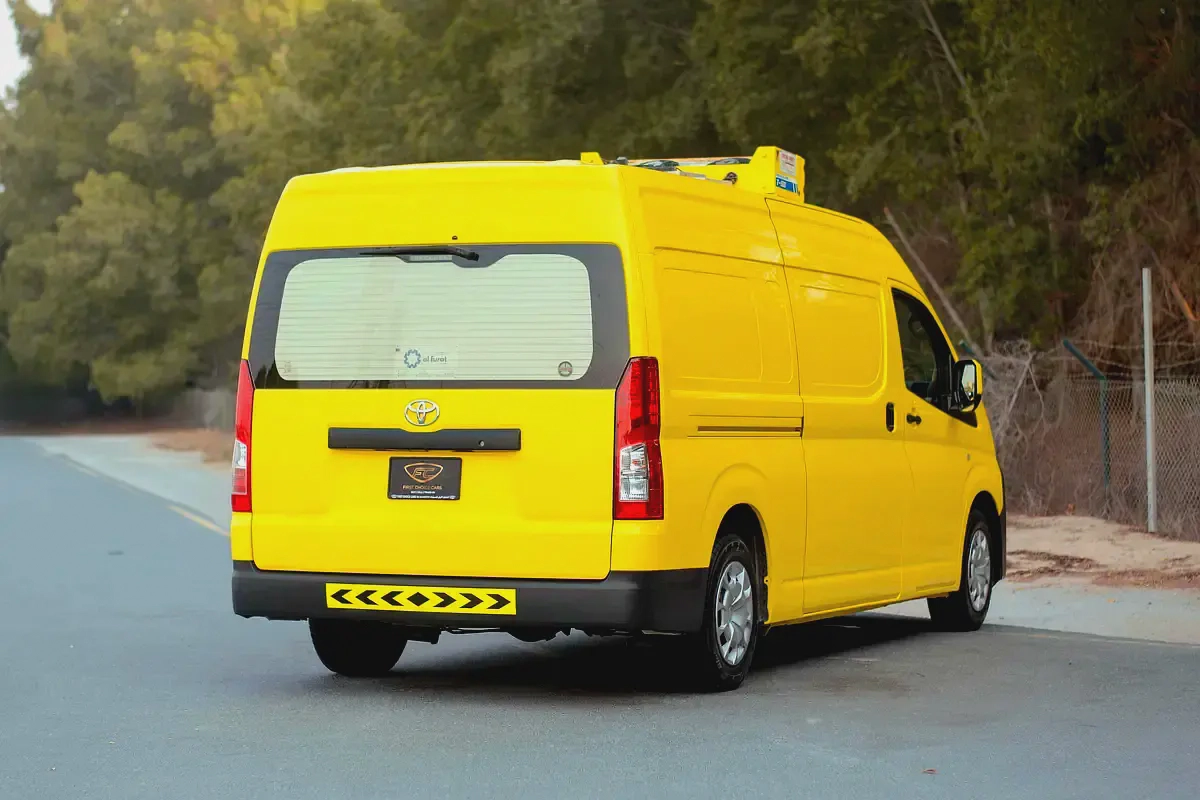 High Roof | Manual | Freezer Van | GCC Specs | Ref#T03514-2-2