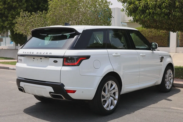 Land Rover Range Rover Sport HSE 2019 -117000km -GCC Specs