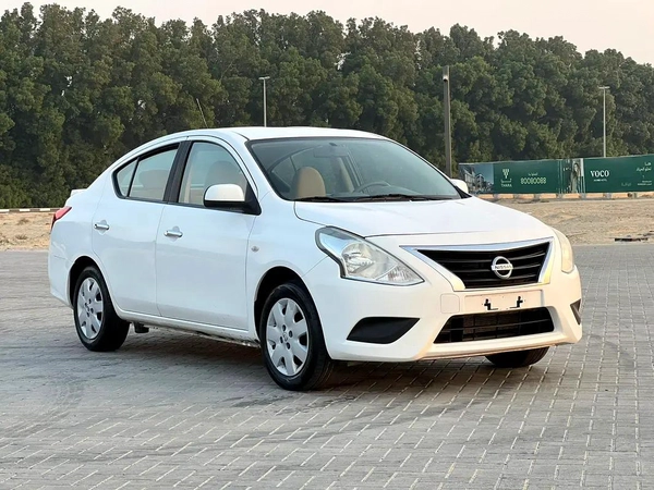 Nissan Sunny 2023 S 1.5L_GCC Specs _Monthly Installment 550 aed