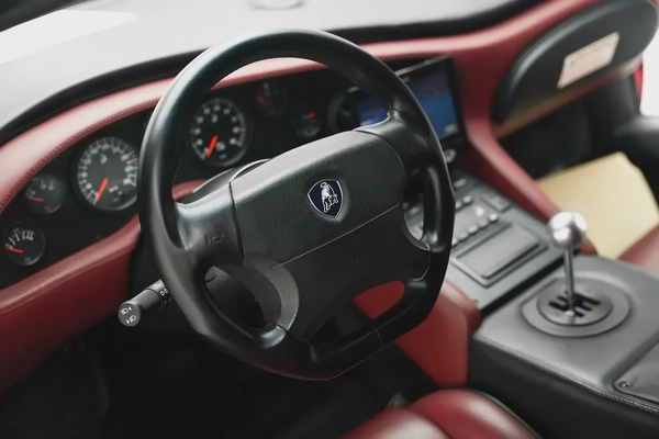 1999 LAMBORGHINI DIABLO SV